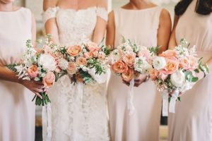wedding-flowers-cost
